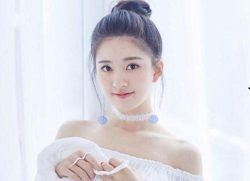 圈内爆料杨洋赵露思,甜蜜互动引粉丝热议  第2张